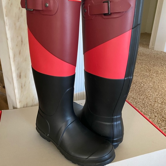 Hunter Asymmetric Colorblock Welly Boot LIKE NEW - Picture 5 of 10